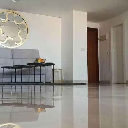 Charming In With Shared Pool * Torremolinos