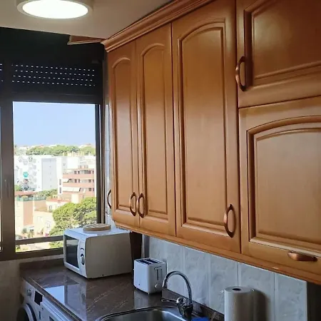 Charming In With Shared Pool Apartment
